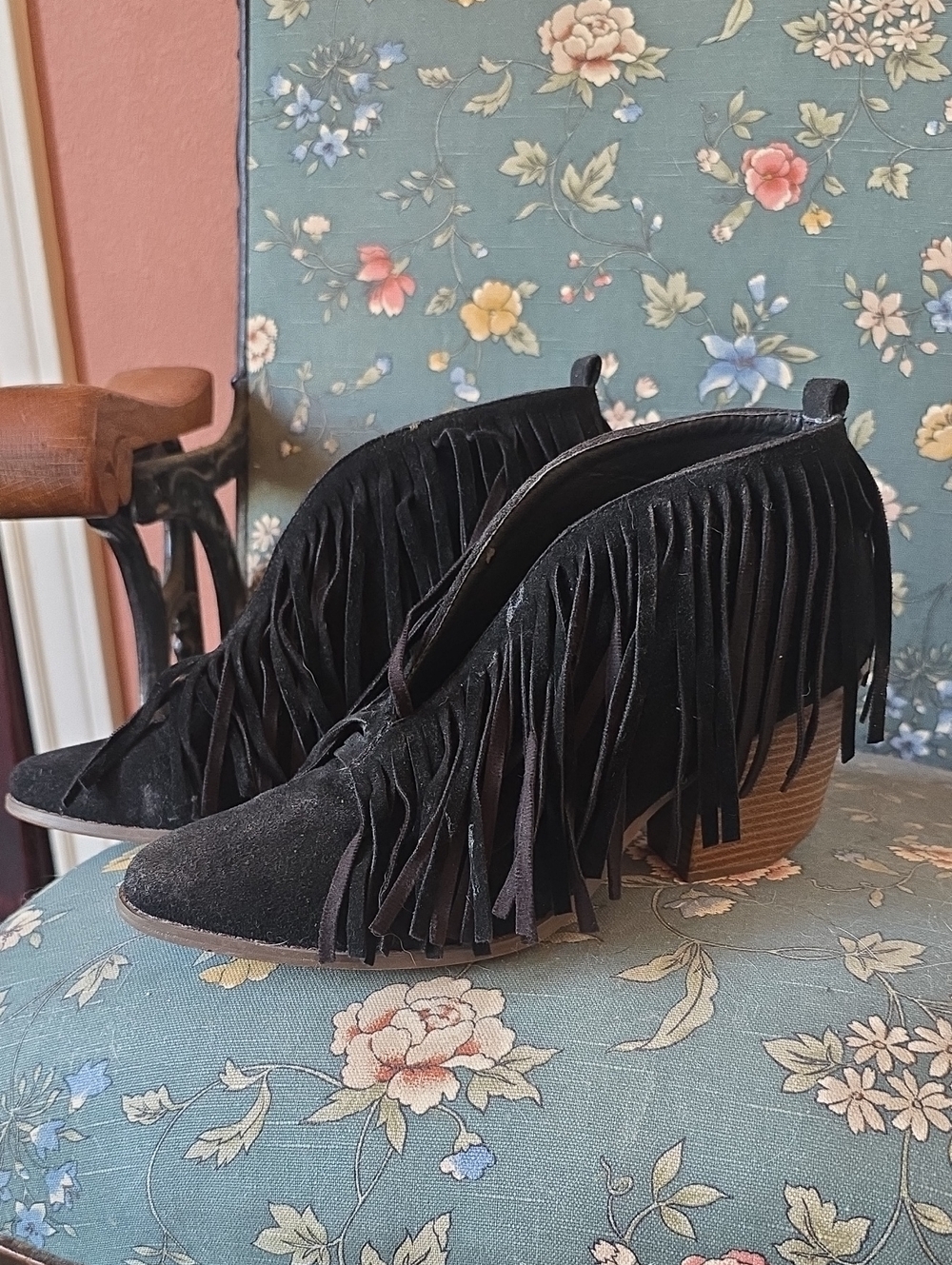 BEAST FASHION Black Suede Fringe Ankle Boots